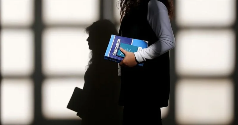 Eğitim İş ten eylem: AKP gençliğin geleceğini gasbetmektedir