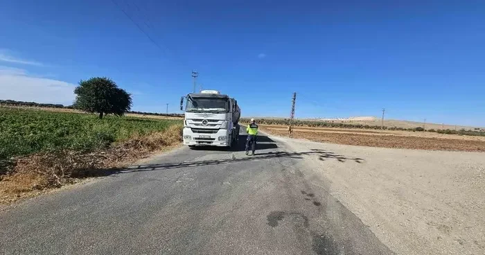 Yük taşıyan araçlara tonaj ve branda denetimi