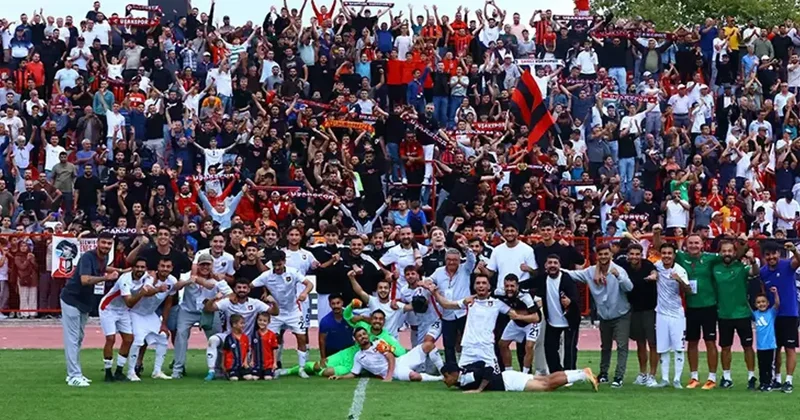Profesyonel liglerde gol yemeyen tek takım Uşakspor Fanatik Gazetesi Futbol Haberleri Spor