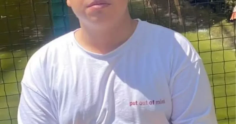 Polis Aracı Genç Kızı Eledi