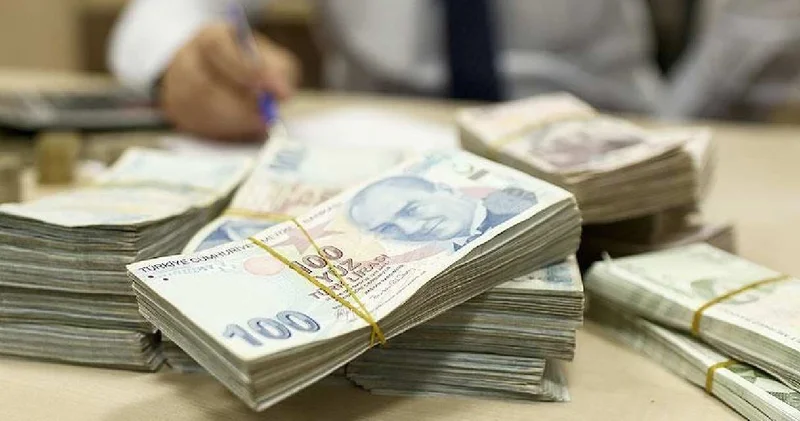 Faizsiz kredi yarışı başladı: Bankalardan 90 bin TL’ye kadar destek!
