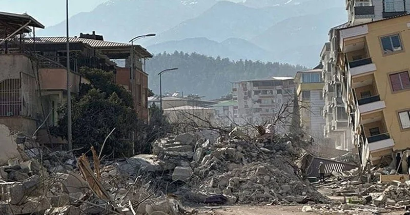 19 kişiye mezar olmuştu: Ermeç Apartmanı davası ertelendi