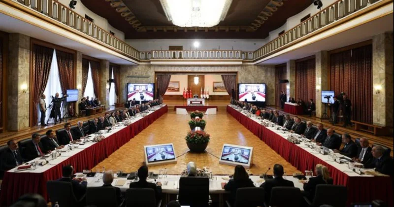 Milli Dayanışma, Kardeşlik ve Demokrasi Komisyonu hukukçuları dinleyecek