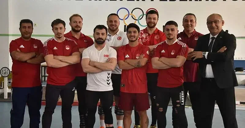 Halterde dünya şampiyonası heyecanı Norveç te yaşanacak
