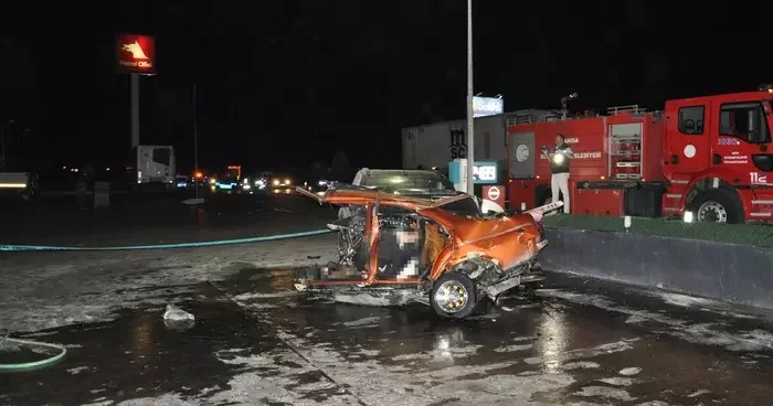 Yer: Manisa... 1 i çocuk 5 kişi ölmüştü: Korkunç kaza saniye saniye kameralarda!