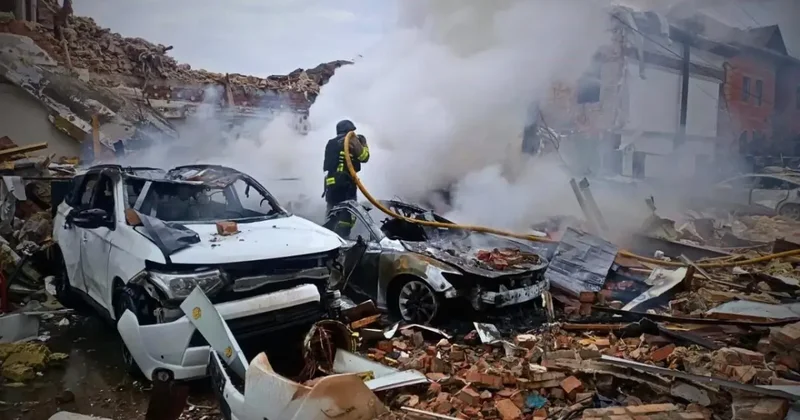 Kiev deki Bombardımanda Sakaryalı Tır Şoförü Hayatını Kaybetti
