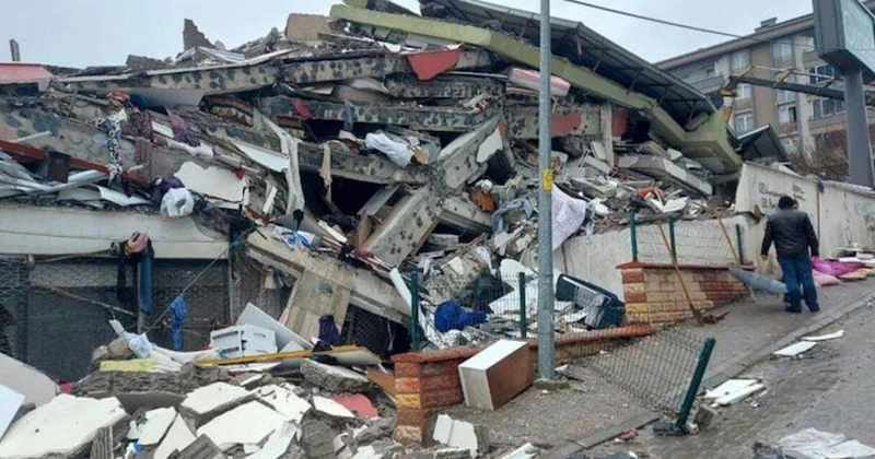 Avukat yıkılan binada ölenleri suçladı: Binada oturanların da ihmali var Sözcü Gazetesi