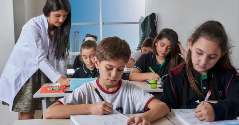 412 bin öğretmeni yarıştırıp 402 bin öğretmeni eleyecekler Sözcü Gazetesi