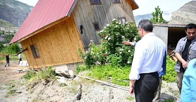 Erzurum da heyelanlı bölgede yapılaşmaya izin verilmeyecek Erzurum Haberleri