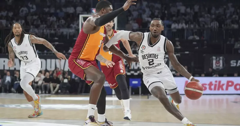 Pota derbisinde Kartal fark attı! Seride öne geçti