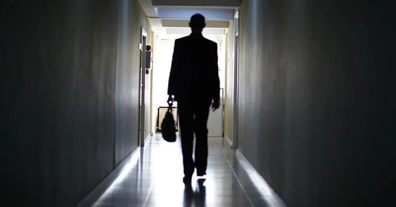 ABD Dışişleri Bakanlığı, yeniden yapılandırma kapsamında 3 bin 400 ü aşkın çalışanını işten çıkaracak