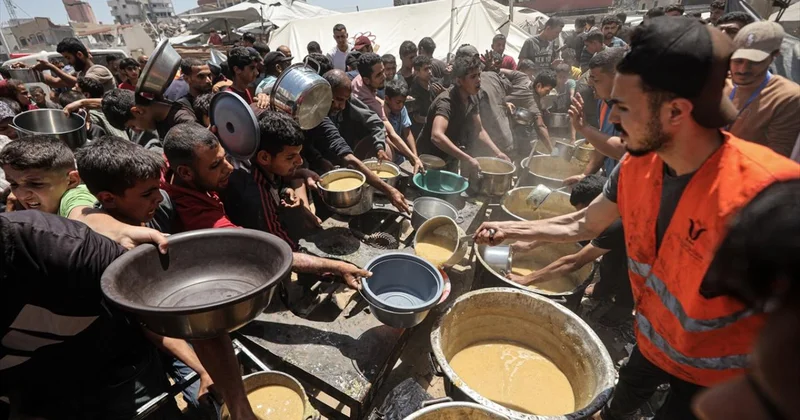 UNRWA: Gazze ye insani yardımların girişine engelsiz ve kesintisiz izin verilmeli