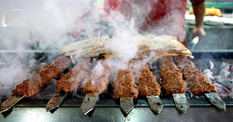 Kebabın başkentinde at ve eşek eti paniği! Peki diğer etlerden nasıl ayırt edilir?