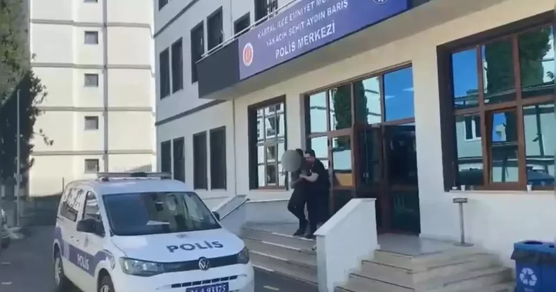 Kartal da İETT otobüsünde taciz skandalı