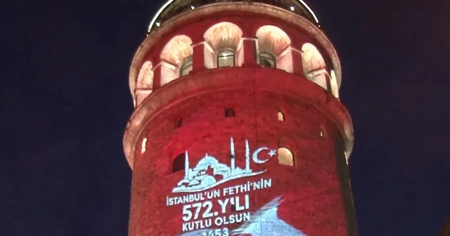 Galata Kulesi nde fethin yıl dönüme özel gösteri VİDEO İZLE