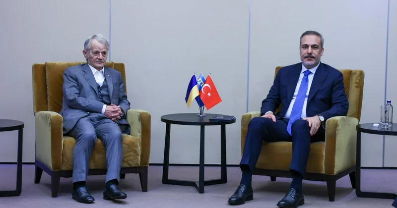Bakan Fidan, Kırım Tatarlarının Milli Lideri Kırımoğlu nu kabul etti