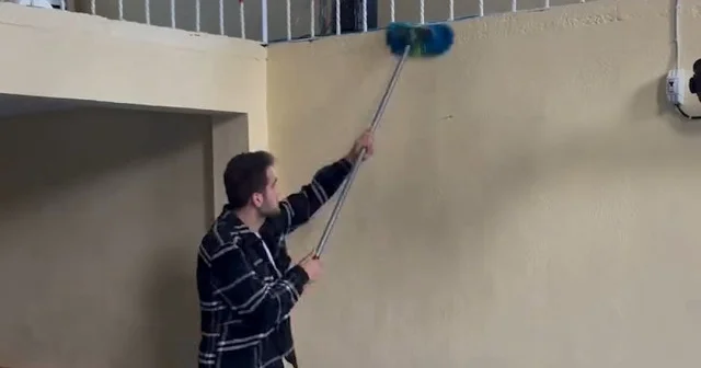Atandığı camiyi güzelleştiren imam büyük takdir topladı VİDEO İZLE