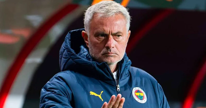 Mourinho ilk adımı attı