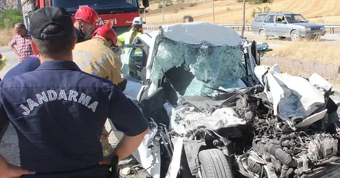 Manisa’da feci kaza! Baba ve 3 çocuğundan acı haber