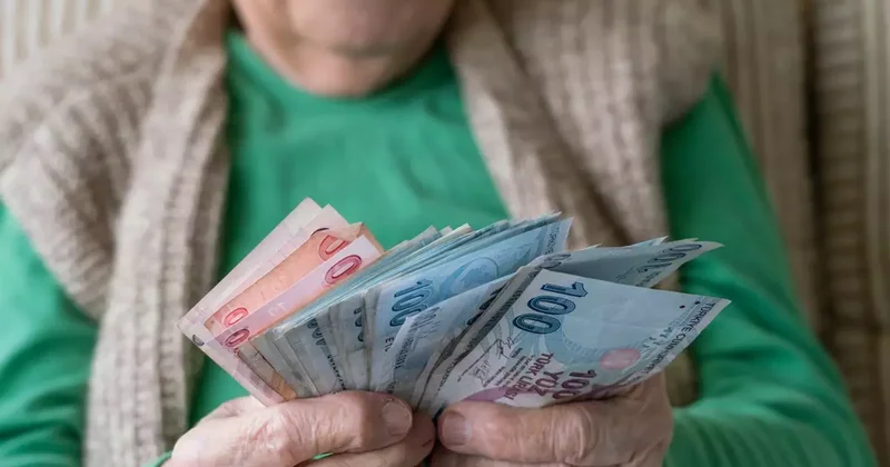 En düşük emekli maaşı için AK Parti harekete geçiyor! Tarih verildi
