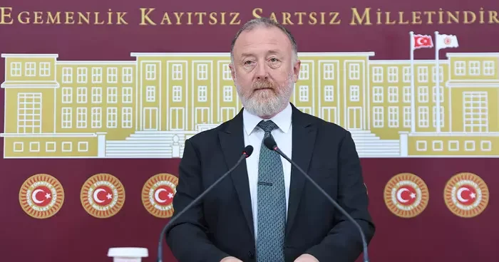 DEM Parti li Temelli den Terörsüz Türkiye sürecine ilişkin açıklama: Meclis kapanmadan önce komisyon hayata geçirilmeli