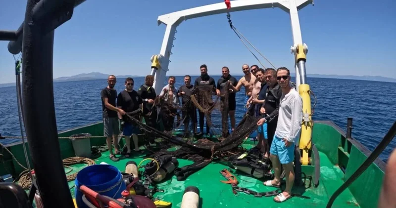 Ege ve Marmara denizlerinde hayalet ağ temizliği sürüyor