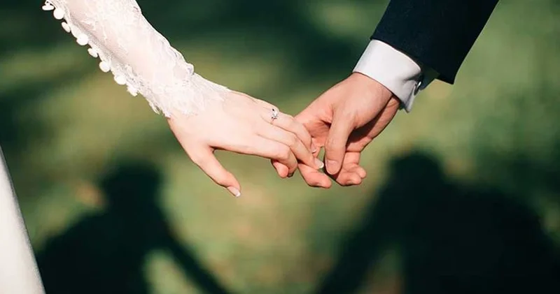 Evleneceklere indirim! Logonun olduğu mağazalarda geçerli
