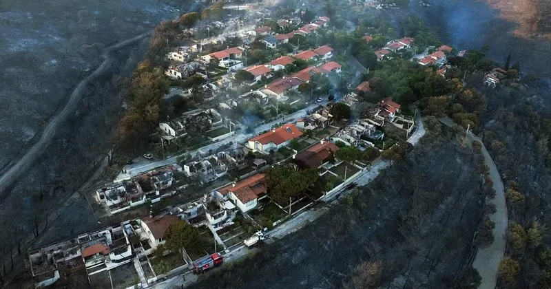 Seferihisar da Yangın: 345 Hane Tahliye Edildi