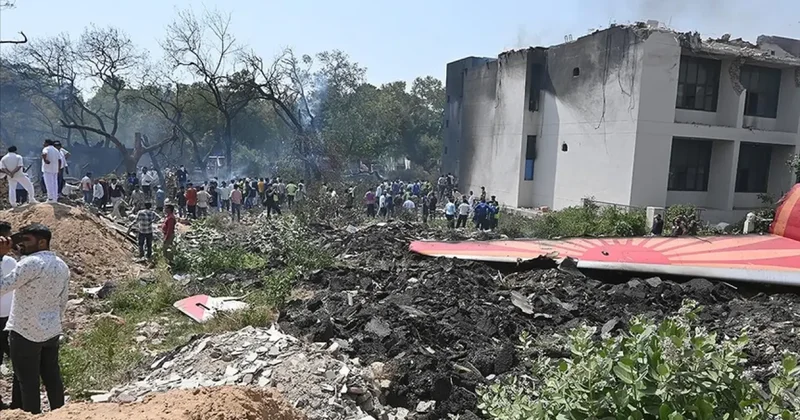 Hindistan’daki uçak kazasında sabotaj şüphesi!