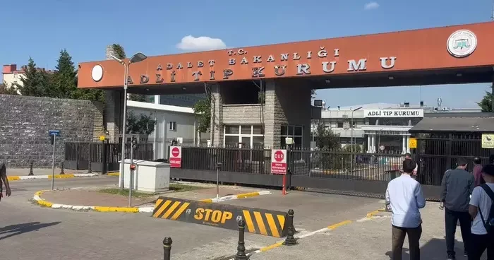 Beykoz da arkadaşını kurtarırken boğulan Habib in cenazesi Adli Tıp Kurumu ndan alındı