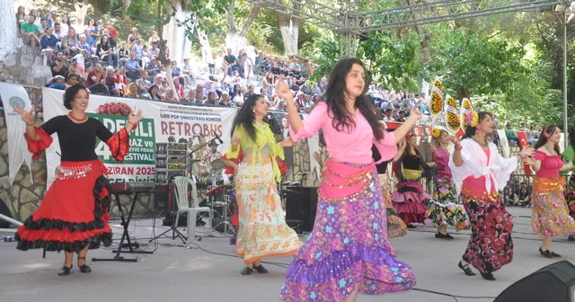 Ödemiş te kiraz ve meyve fidanı festivali düzenlendi İzmir Haberleri