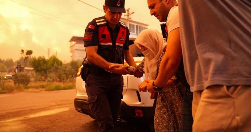 AFAD dan yangından etkilenenlere yardım: Hane başına 162 bin lira