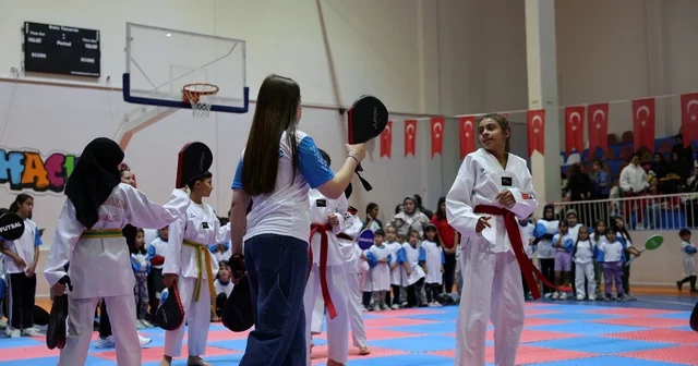 Hacılar da yaz spor okulları için açılış töreni düzenlendi Kayseri Haberleri