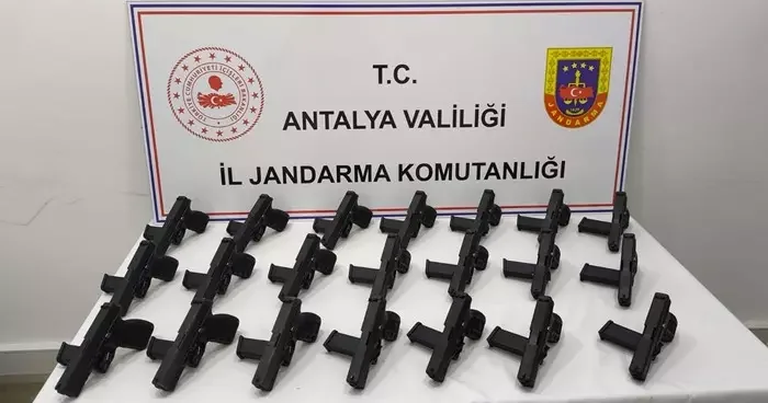 Antalya da silah kaçakçılığı operasyonu! 1 kişi tutuklandı