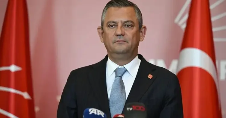 Özel den CHP Kurultayı davası açıklaması: Mahkeme kararını versin