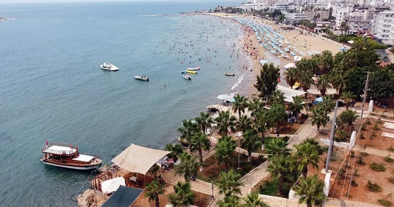 Mersin ve Hatay da deniz de hava kadar sıcak!