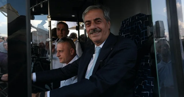 Sakarya da metrobüs hattı 1 inci etabı tamamladı, test seferleri başladı Sakarya Haberleri