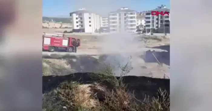 Elazığ da yangın! 30 dönümlük alan kül oldu