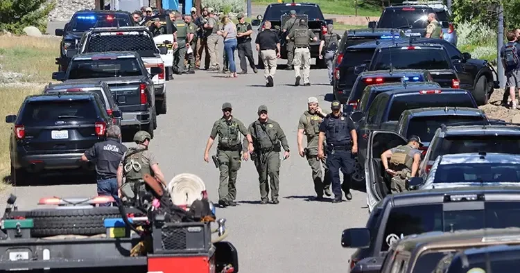 Yangına müdahale eden itfaiyecileri öldürdü: FBI ve SWAT alarma geçti