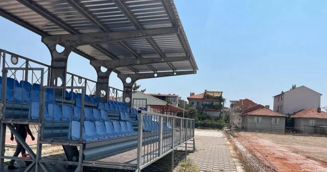 Kütahya’da Vefa Sahası yenileniyor Futbol Haberleri