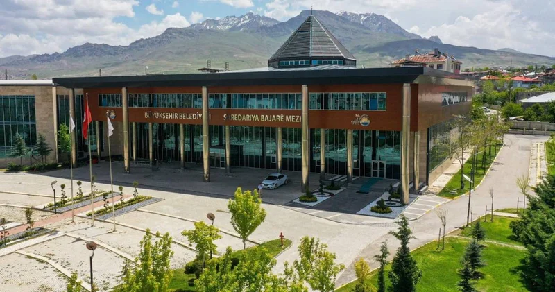 Kayyum belediyeden işçi kıyımı