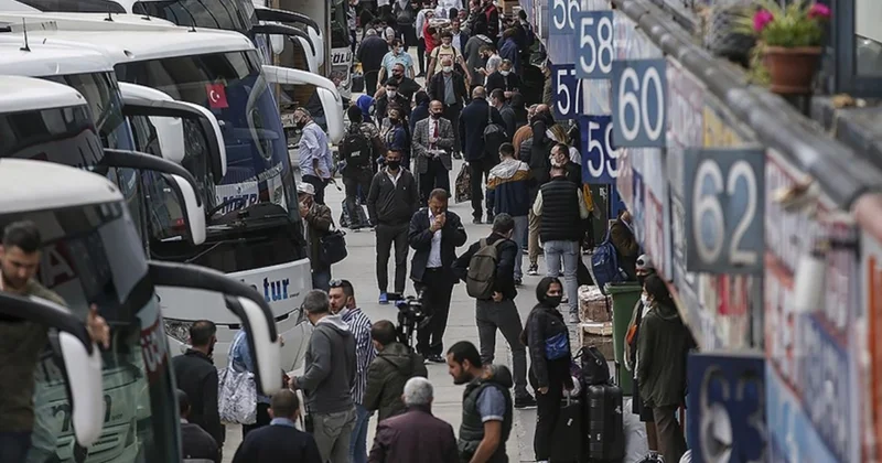 Haberi duyan şehir değiştirmek için sıraya girdi, otobüs biletleri hızla tükeniyor! İşte nedeni Sözcü Gazetesi