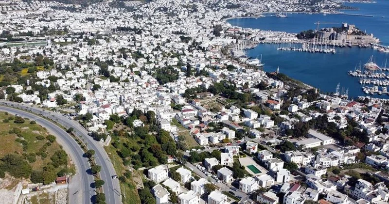 Sezon ortasında Bodrum’da ev fiyatları düştü mü? Emlak Haberleri