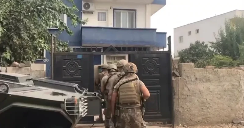 Şırnak ta kaçakçılık operasyonu! Cephanelik çıktı