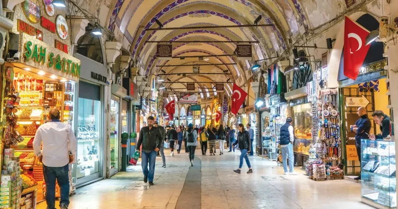 Kapalıçarşı ya yılın ilk yarısında 5 milyon turist