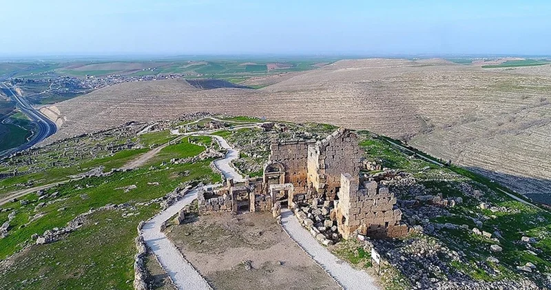 Zerzevan Kalesi nde 1800 yıllık su dağıtım sistemi bulundu
