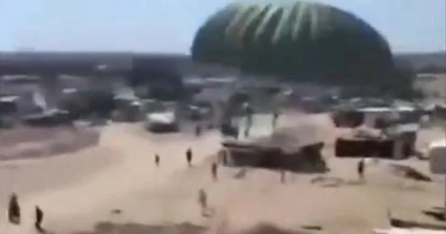 Gazze de havadan atılan yardım paketi üç çocuğun canını aldı VİDEO İZLE