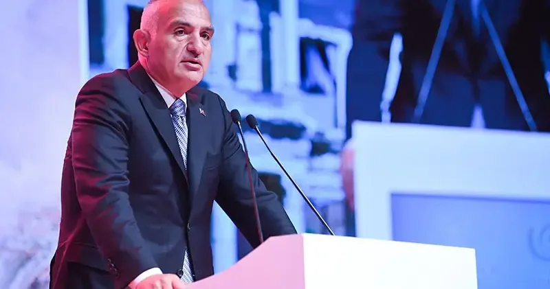 Bakan Ersoy: Türkçemiz, yüzyıllardır duyguların ve düşüncelerin harmanlandığı bir gönül dilidir
