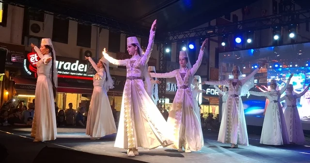 Beypazarı nda, 2. Uluslararası Halk Dansları ve Müzik Festivali başladı Ankara Haberleri