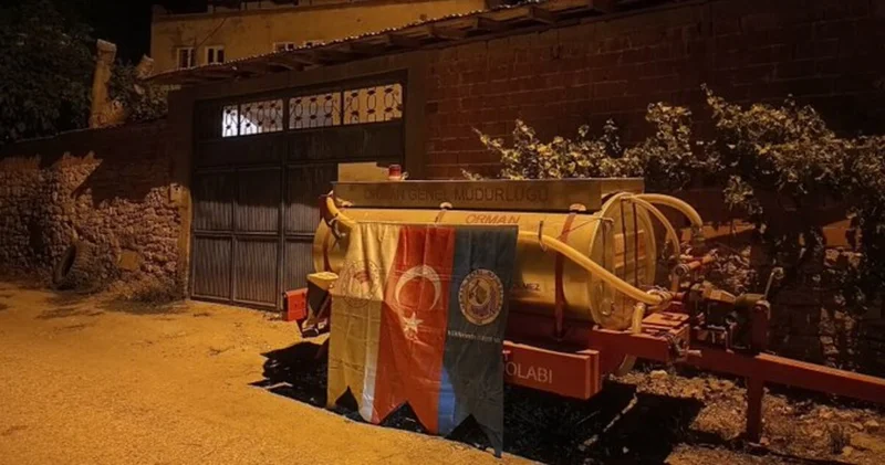 Patlak lastikle yardıma giden çiftçi, hediye tankeri köy halkı için kabul etti Son dakika haberleri
